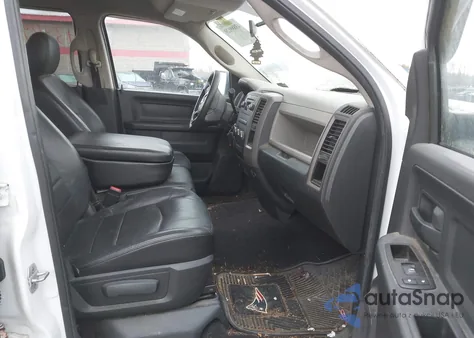 2012 Ram 1500 St z USA, uszkodzony, nr VIN 1C6RD7FT0CS264647